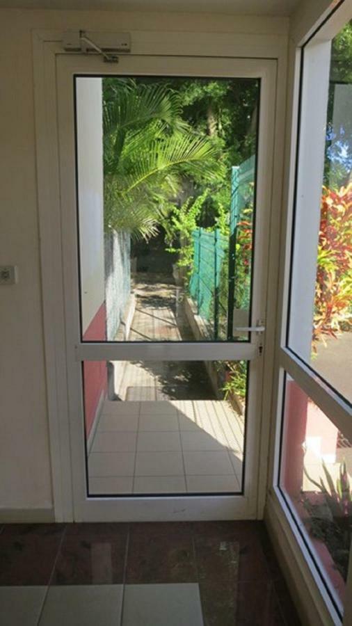 Baliste Jardin De Corail Apartment Saint-Gilles-les Bains Luaran gambar